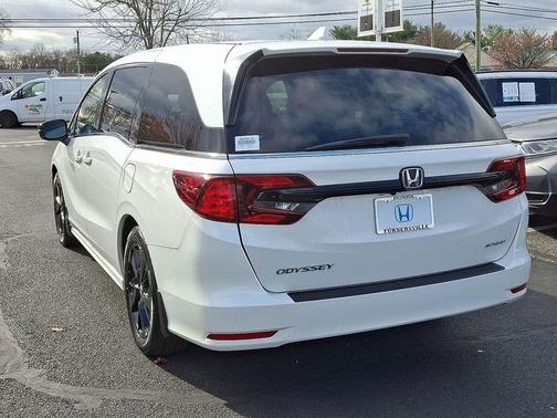 2023 Honda Odyssey Sport