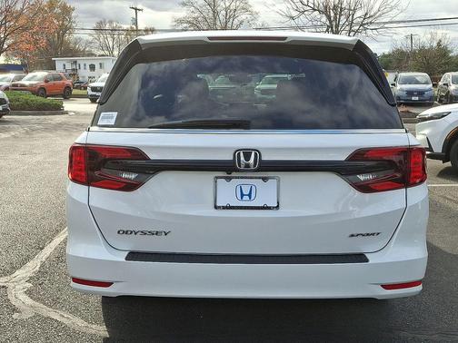 2023 Honda Odyssey Sport