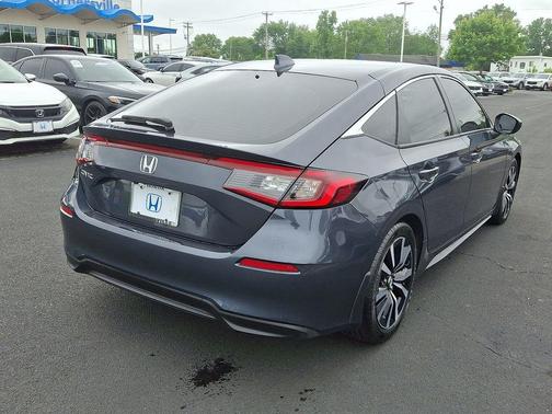 2022 Honda Civic EX-L