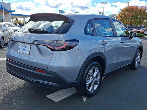 2023 Honda HR-V LX