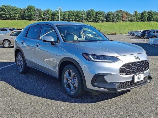 Solar Silver Metallic 2027 Honda HR-V LX