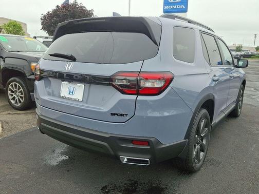 2025 Honda Pilot Sport