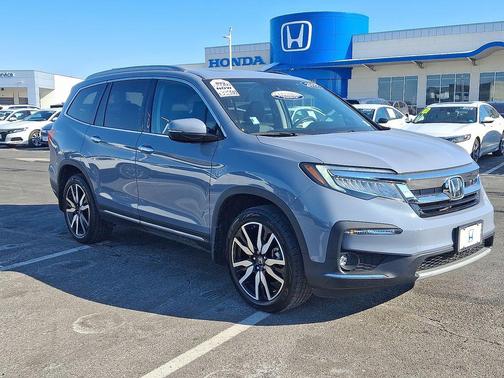 2022 Honda Pilot Touring 7-Passenger