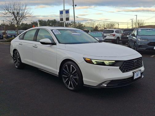 2023 Honda Accord Hybrid Touring