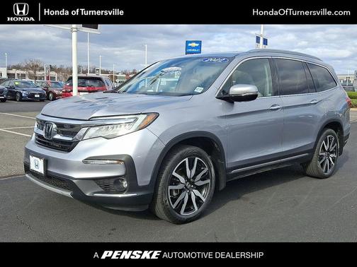 2022 Honda Pilot Touring 7-Passenger