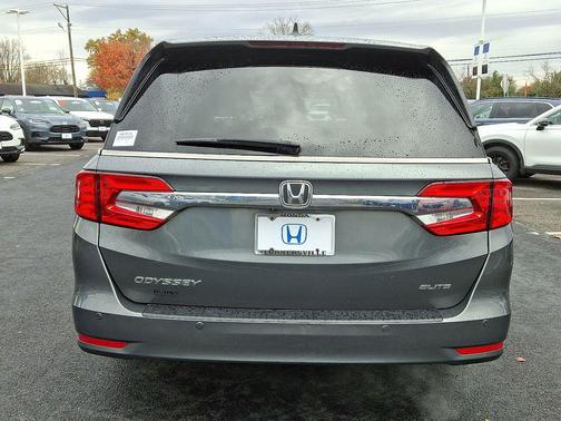 2018 Honda Odyssey Elite