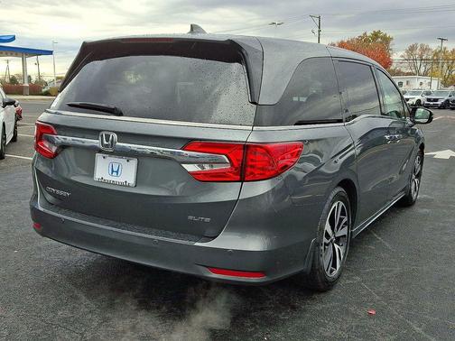 2018 Honda Odyssey Elite