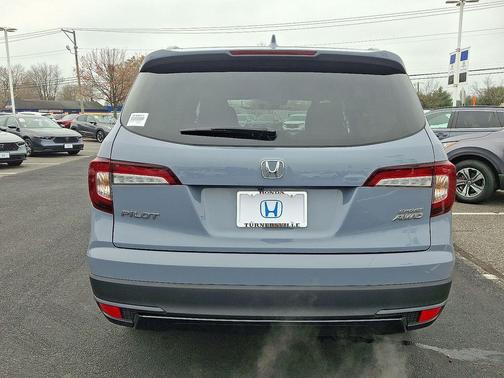 2022 Honda Pilot Sport