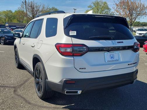 2025 Honda Pilot Black Edition
