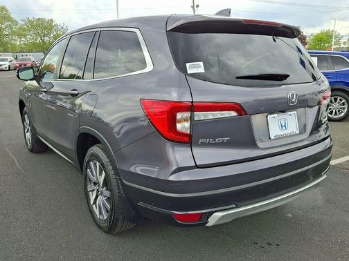 Modern Steel Metallic 2022 Honda Pilot EX-L