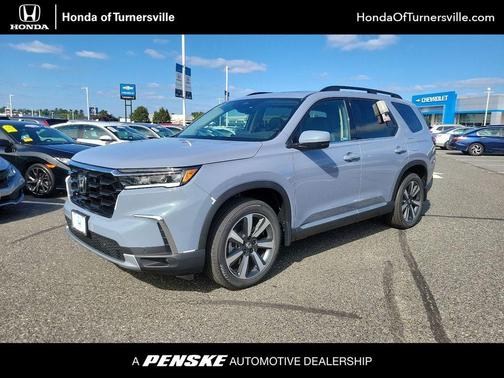 2025 Honda Pilot Touring