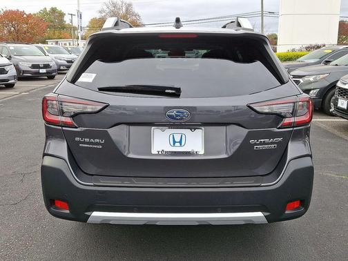 2024 Subaru Outback Touring