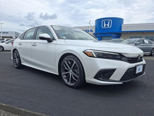 2022 Honda Civic Touring