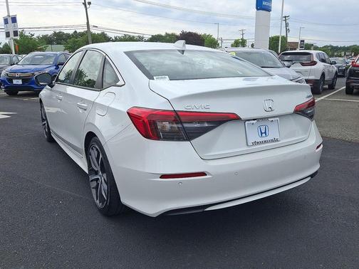 2022 Honda Civic Touring