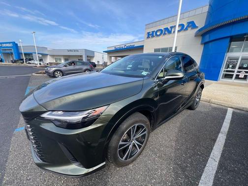 Nori Green Pearl 2023 Lexus RX 350 Premium