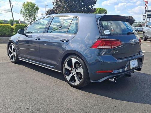 2018 Volkswagen Golf GTI 2.0T S 4-Door