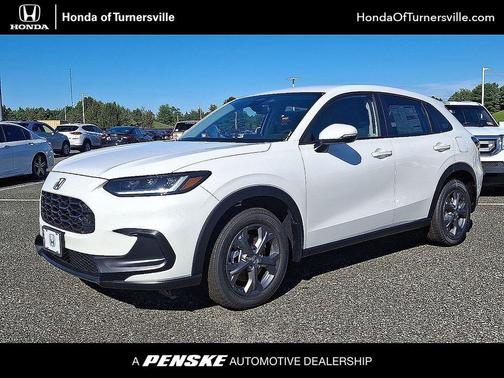 2026 Honda HR-V LX