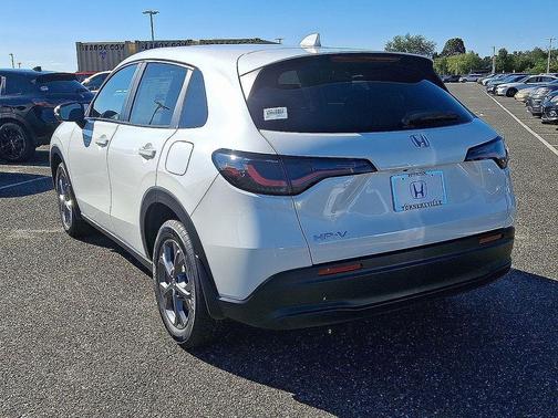 2026 Honda HR-V LX