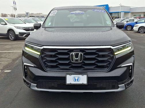 2023 Honda Pilot EX-L 8-Passenger