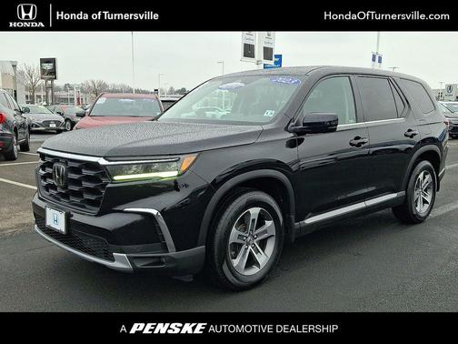 2023 Honda Pilot EX-L 8-Passenger