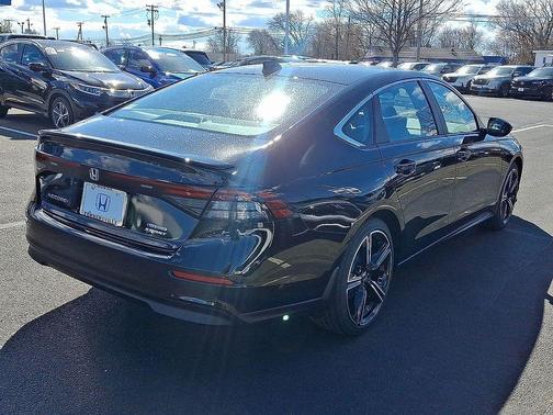 2025 Honda Accord Hybrid Sport
