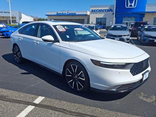2023 Honda Accord Hybrid Touring