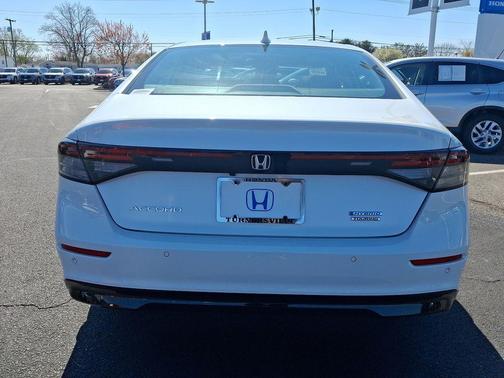 2023 Honda Accord Hybrid Touring