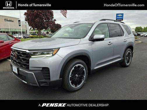 Solar Silver Metallic 2026 Honda Pilot Touring