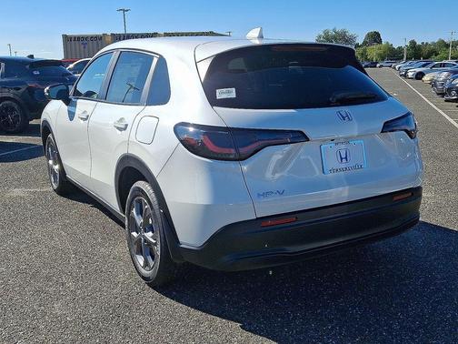 2026 Honda HR-V LX