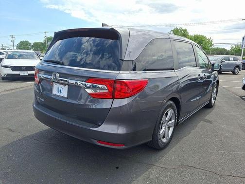 Modern Steel Metallic 2018 Honda Odyssey EX-L