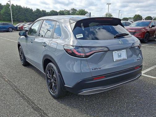 Urban Gray Pearl 2026 Honda HR-V Sport