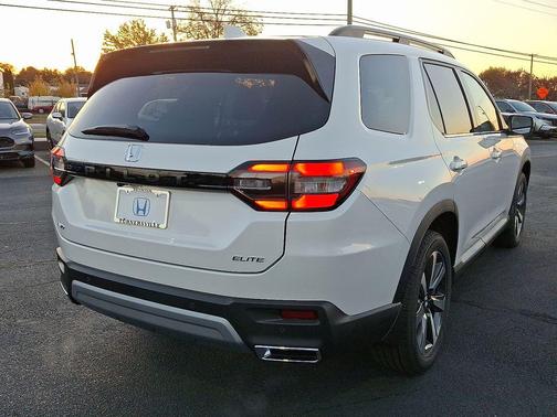2025 Honda Pilot Elite