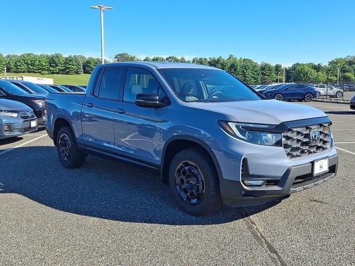 2025 Honda Ridgeline TrailSport+