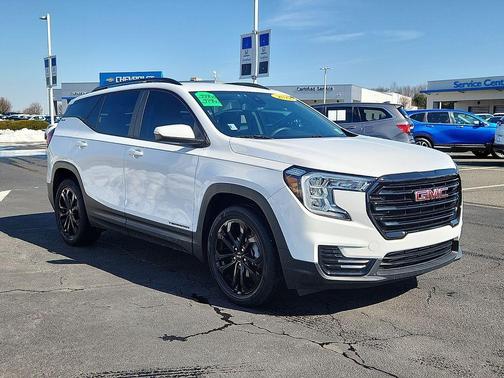 2022 GMC Terrain SLE