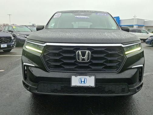 2023 Honda Pilot LX
