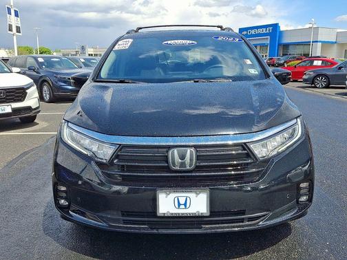 Crystal Black Pearl 2023 Honda Odyssey Touring