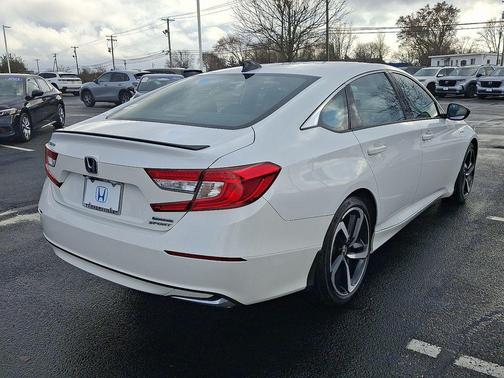 2022 Honda Accord Hybrid Sport
