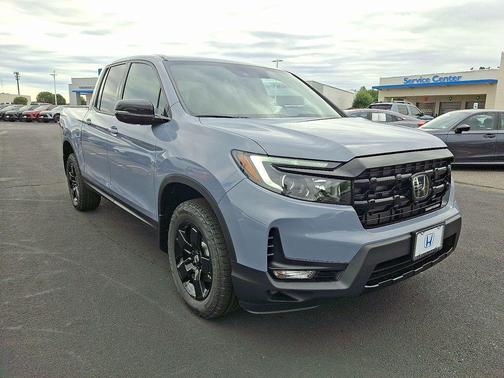 2025 Honda Ridgeline Black Edition