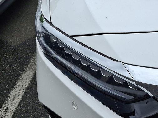 Platinum White Pearl 2022 Honda Accord Touring 2.0T