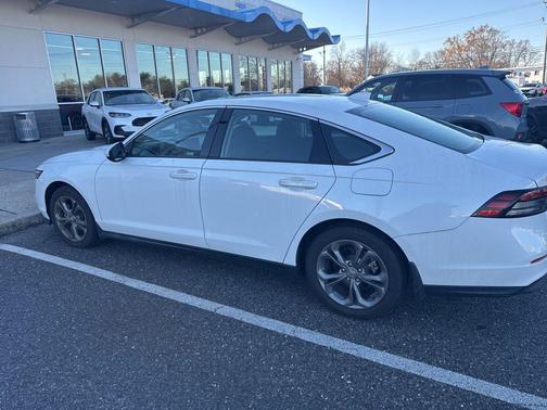 2023 Honda Accord EX