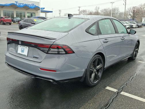 2023 Honda Accord Hybrid Sport-L