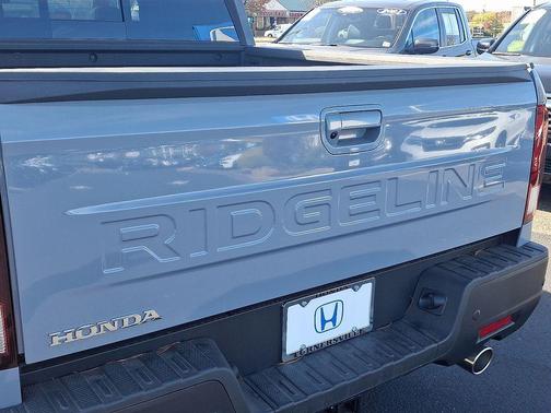 2025 Honda Ridgeline Black Edition