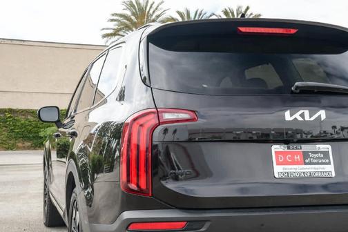 Black Copper 2022 Kia Telluride EX
