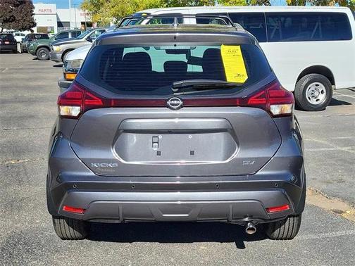 2024 Nissan Kicks SV