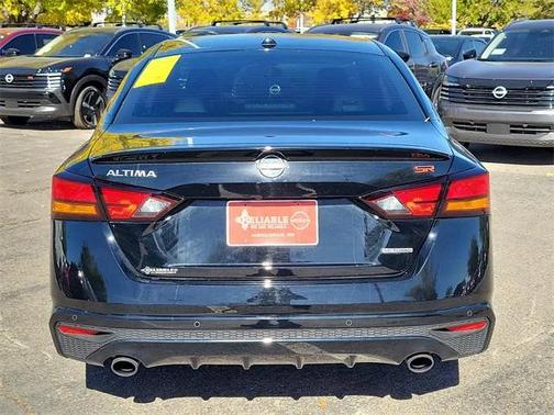 2024 Nissan Altima SR VC-Turbo FWD