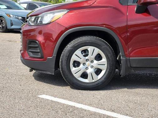 Crimson Metallic 2017 Chevrolet Trax LS