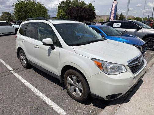 Satin White Pearl 2014 Subaru Forester 2.5i Touring
