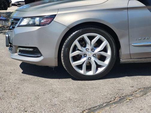 Pepperdust Metallic 2019 Chevrolet Impala Premier 2LZ