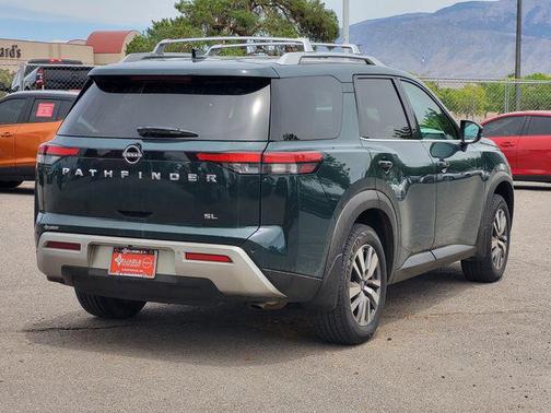 Obsidian Green Pearl 2022 Nissan Pathfinder SL 2WD