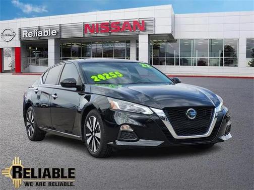 2022 Nissan Altima 2.5 SV